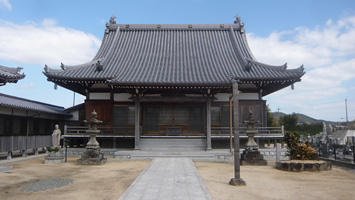 観音寺墓地（兵庫県洲本市）