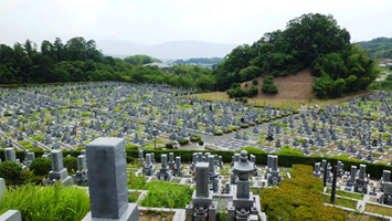 橿原市営　香久山墓園