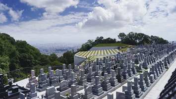 五月山公園墓地
