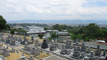 矢田えびす墓苑