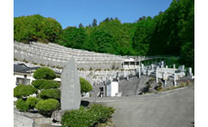 四季折々の景観は素晴らしい霊園