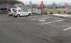 駐車場を完備しております。