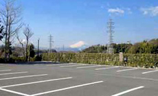 大型駐車場