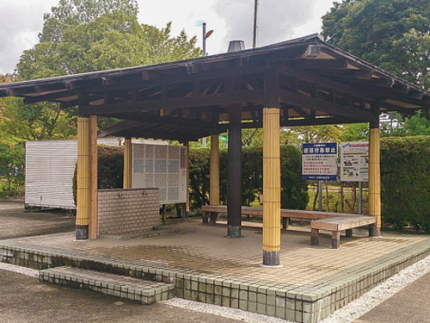 東屋