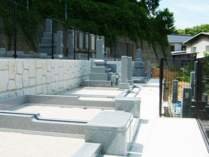 宗旨宗派を問わずどなたでも入山が可能です。