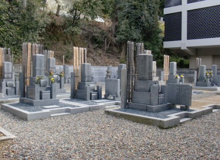 すべての区画が宗派不問で他宗派の方も安心して建立頂けます。