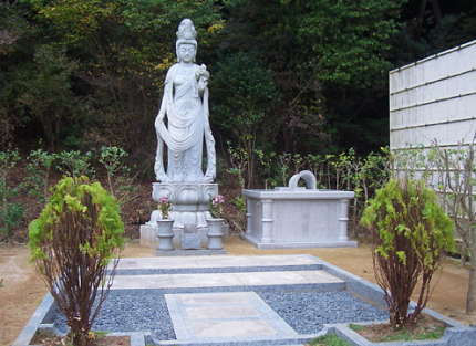 すべての区画が永代供養付き墓地でご安心いただけます。