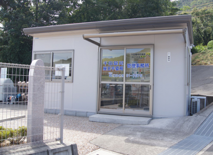 墓地内はバリアフリー設計でお参りも安心！
