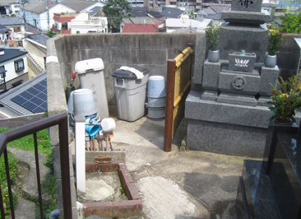墓域