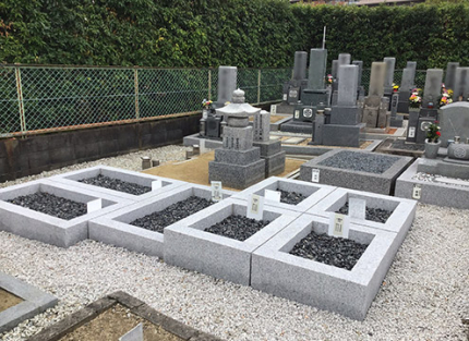 墓域の様子2