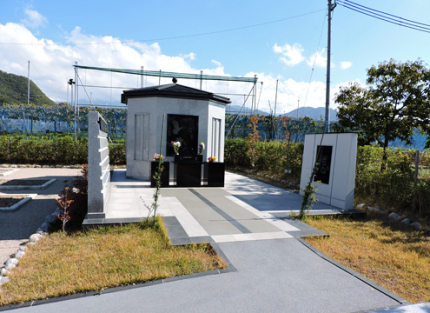 合葬式墓地