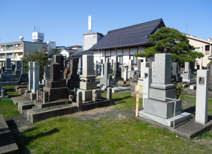 墓地のご使用と建墓については、宗旨宗派を問いません。