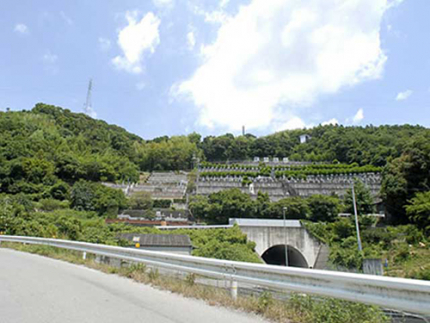 墓域の全景