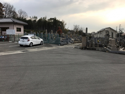 「御殿山2丁目」バス停より徒歩約１分