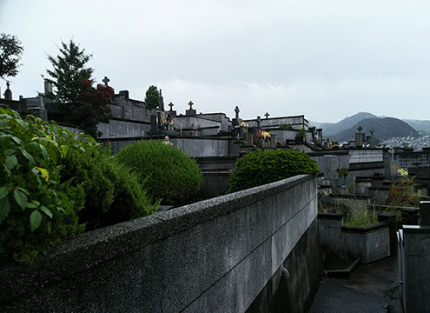 墓域