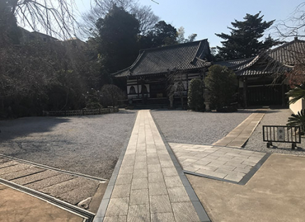 寺院境内４