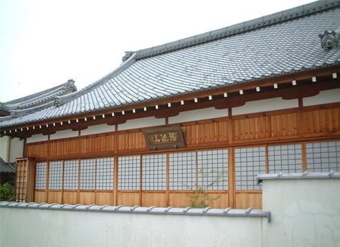 寺院外観
