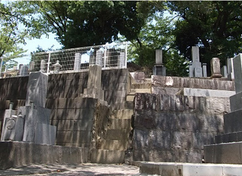 墓域