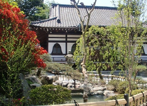 寺院境内１