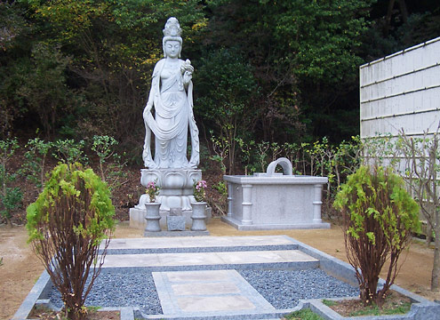 すべての区画が永代供養付き墓地でご安心いただけます。