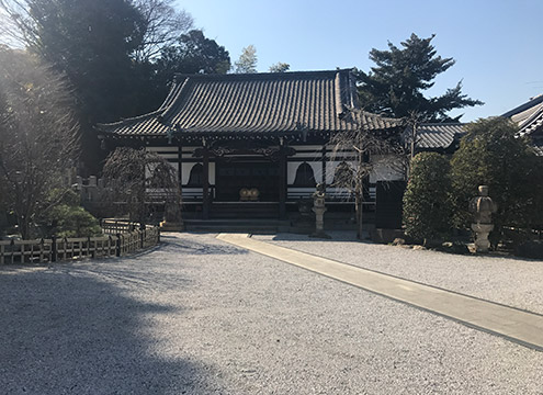 寺院境内２
