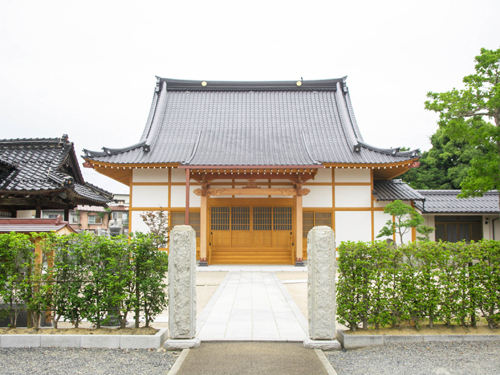 市街地からは徒歩約１０分