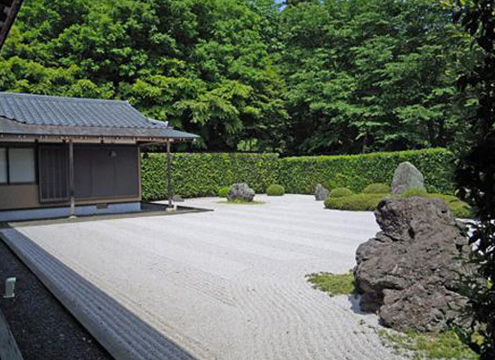 緑溢れる安らぎの聖地。　[庭園]