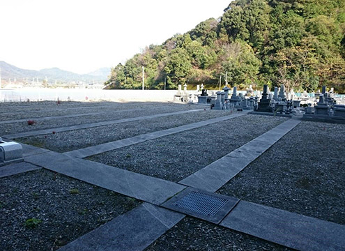 墓域２