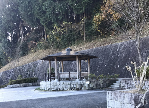 東屋