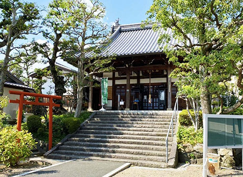 本堂外観