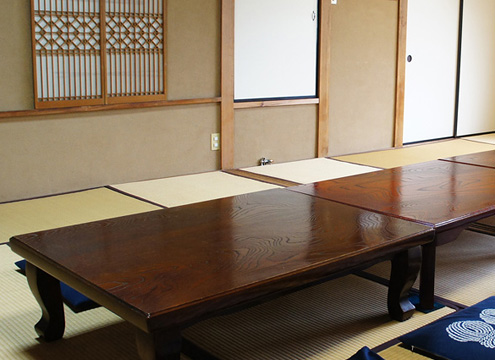 ペット専用の合祀墓があり愛するペットと境内で眠ることが出来ます。