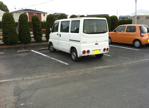 平野部に位置しているためお墓参りしやすい。