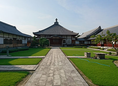 本堂