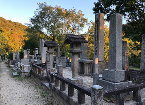 墓域