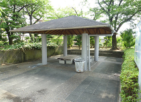 東屋