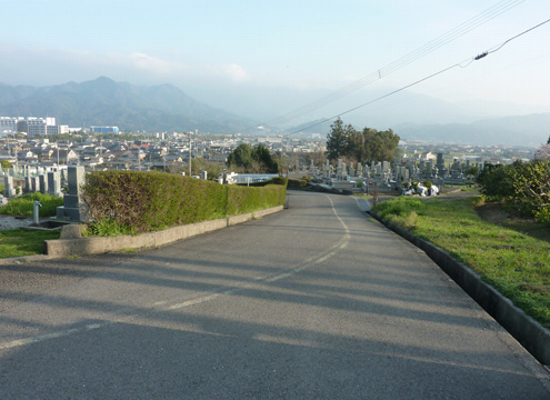 霊園内風景