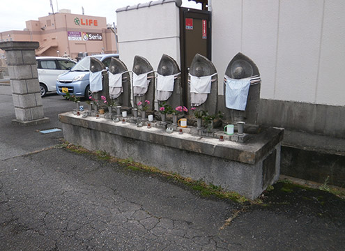 六地蔵