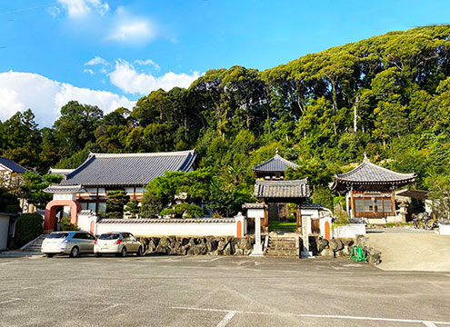 大駐車場