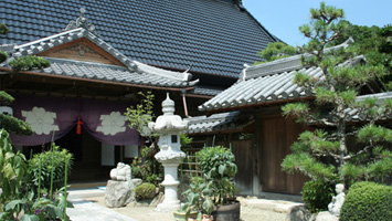 蓮花寺霊園