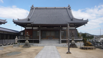 観音寺墓地（兵庫県洲本市）