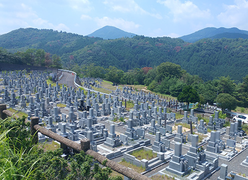 宇陀市営　赤人霊苑