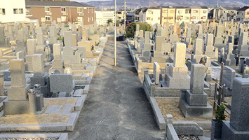 羽曳野市　羽曳が丘霊園