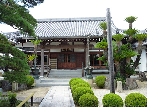慈眼寺墓地
