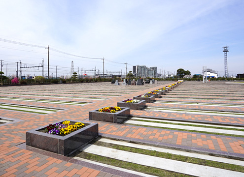 駅前霊園美南